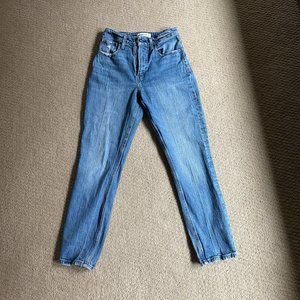 Abercrombie Curve Love High Rise Mom Jean